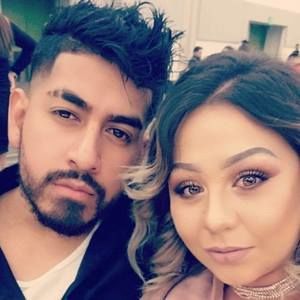 Meet your Posher, Emanuel